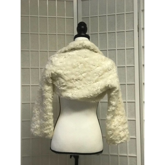 American Girl Faux Fur Bolero Jacket - Picture 3 of 4